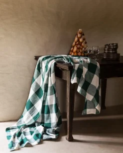 Bordsduk Check 240x140cm Linnemix Grön